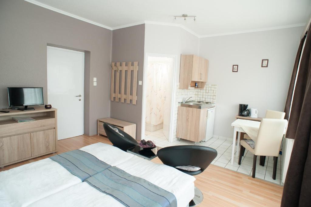 Oleander Apartman Heviz Ngoại thất bức ảnh